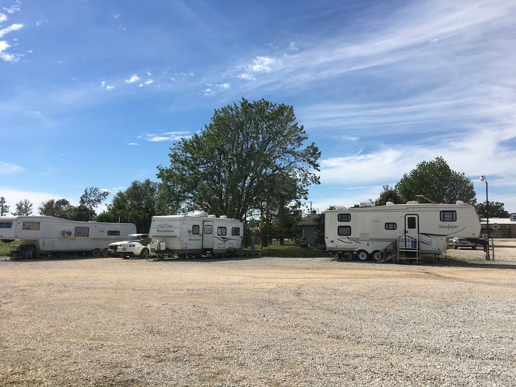 Texas Star RV Park of Azle | 14504 Farm to Market Rd 730 N, Azle, TX 76020, USA | Phone: (817) 914-6529