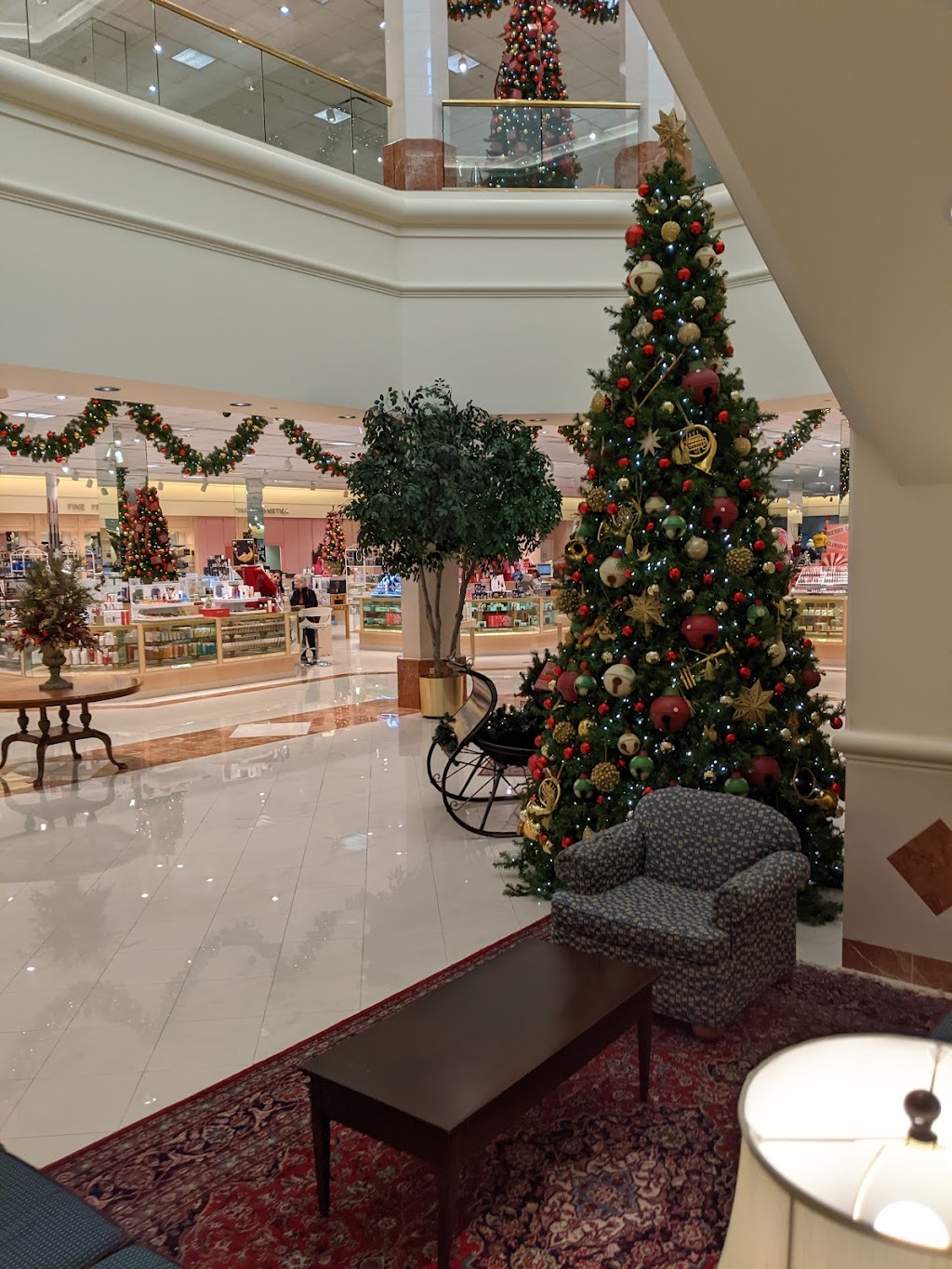 Von Maur Corbin Park, 6701 W 135th St, Overland Park, Kansas