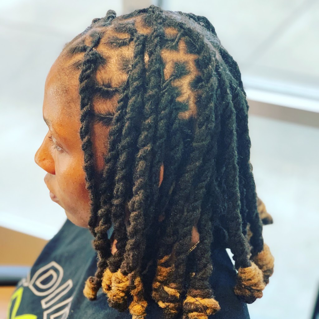 Tip White Locs | 6350-109 Plantation Center Dr suite 201, Raleigh, NC 27616, USA | Phone: (919) 757-9232