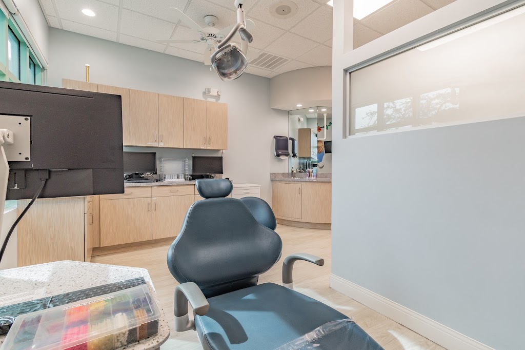 A Safari Dental - Pediatric Dentistry and Orthodontics | 4427 Rowan Rd, New Port Richey, FL 34653, USA | Phone: (727) 834-8585