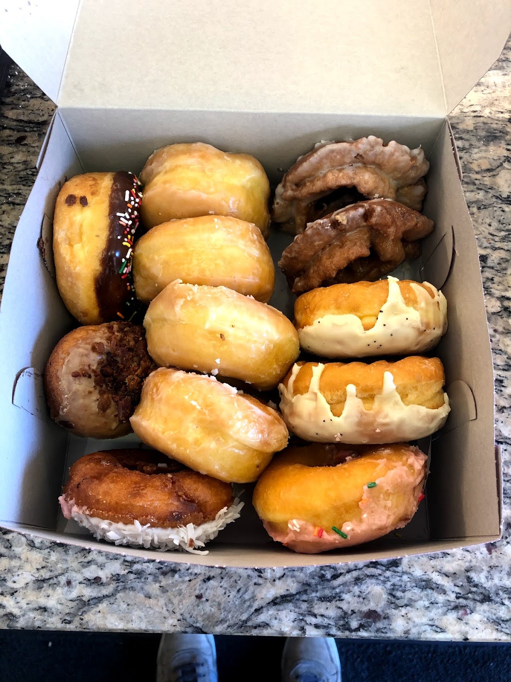 Donut Alley | 471 Magnolia Ave, Larkspur, CA 94939, USA | Phone: (415) 924-4339