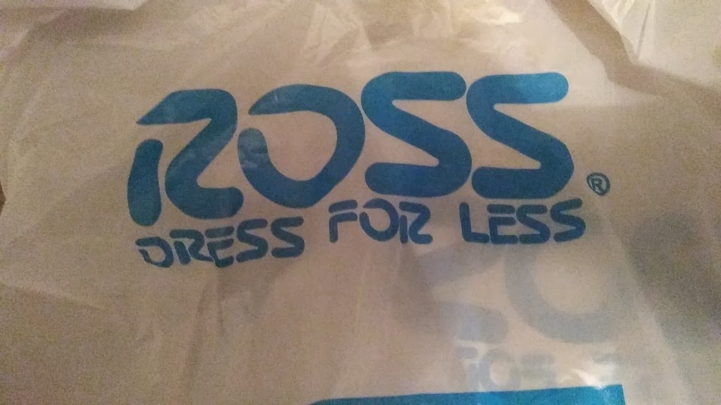 Ross Dress for Less | 2525 W Wheatland Rd, Dallas, TX 75237, USA | Phone: (972) 283-5044