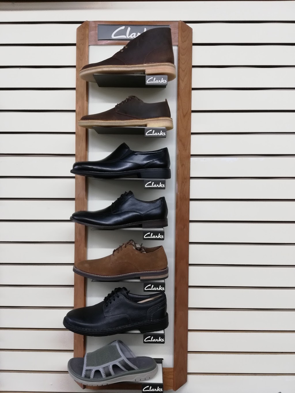 Comfy Shoes | 16501 Leffingwell Rd, Whittier, CA 90603, USA | Phone: (562) 315-5280