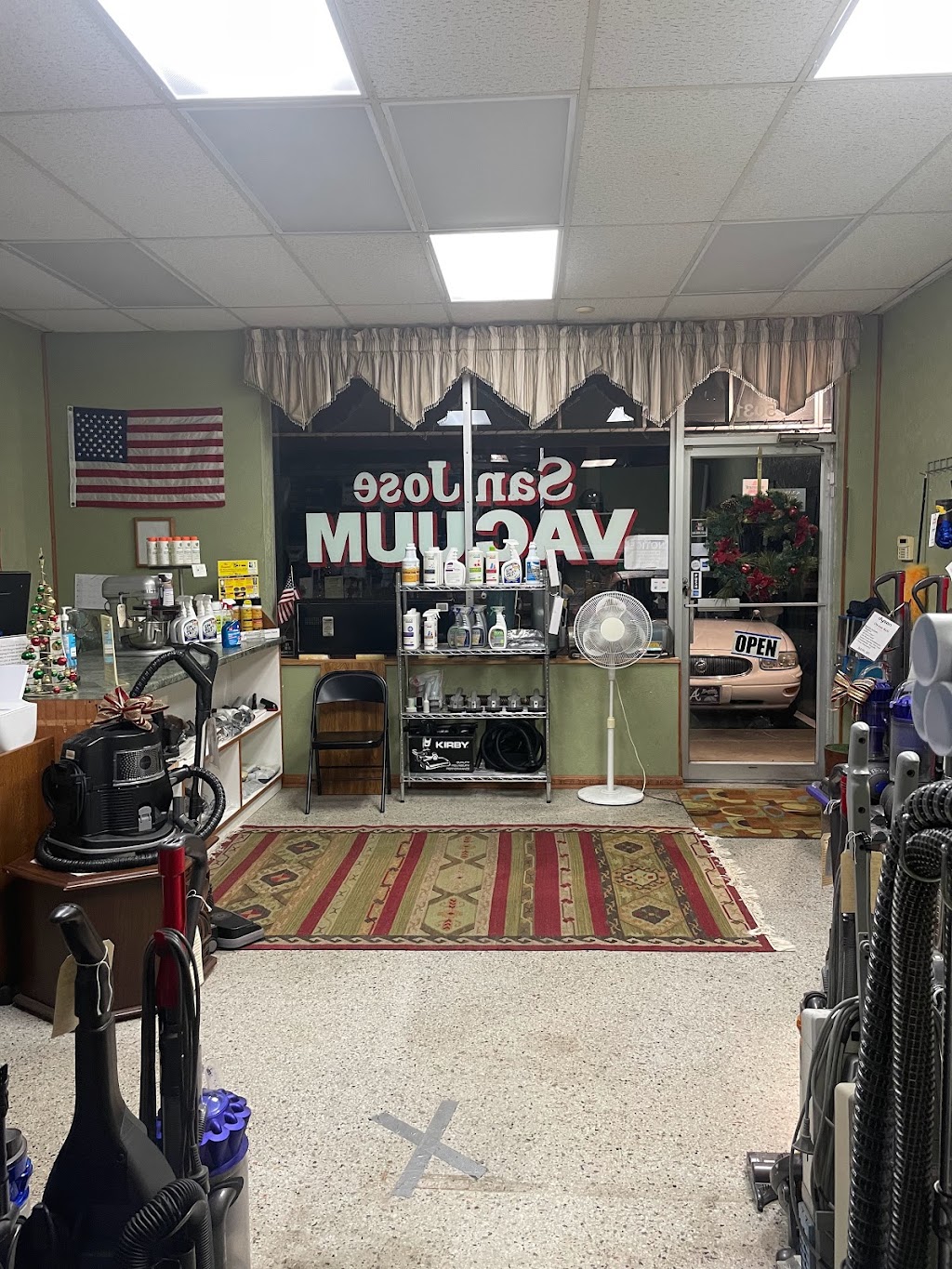 San Jose Vacuum in 5031 San Jose Blvd, Jacksonville, FL 32207, USA