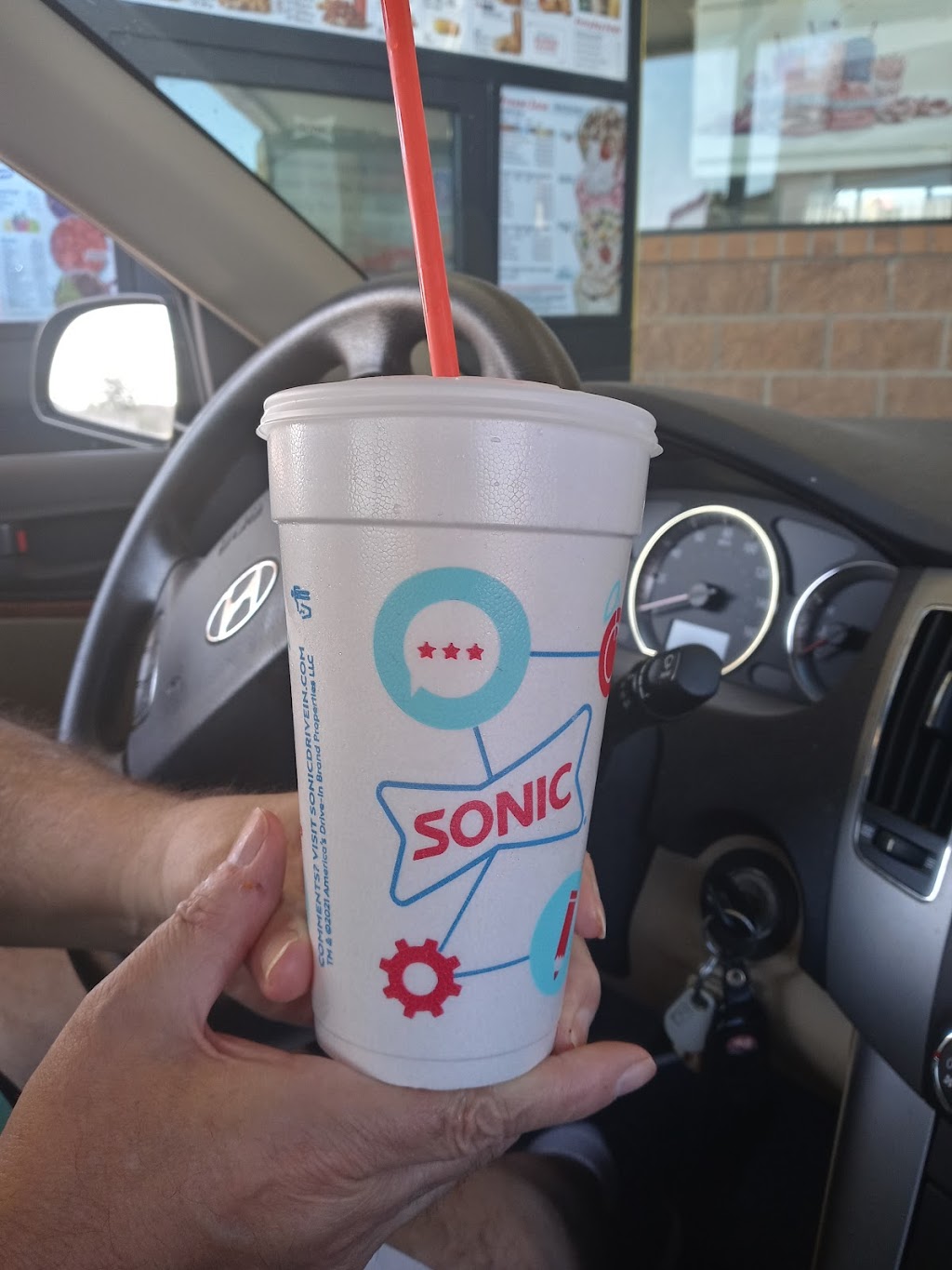 Sonic Drive-In | 9780 OH-14, Streetsboro, OH 44241, USA | Phone: (330) 626-9601