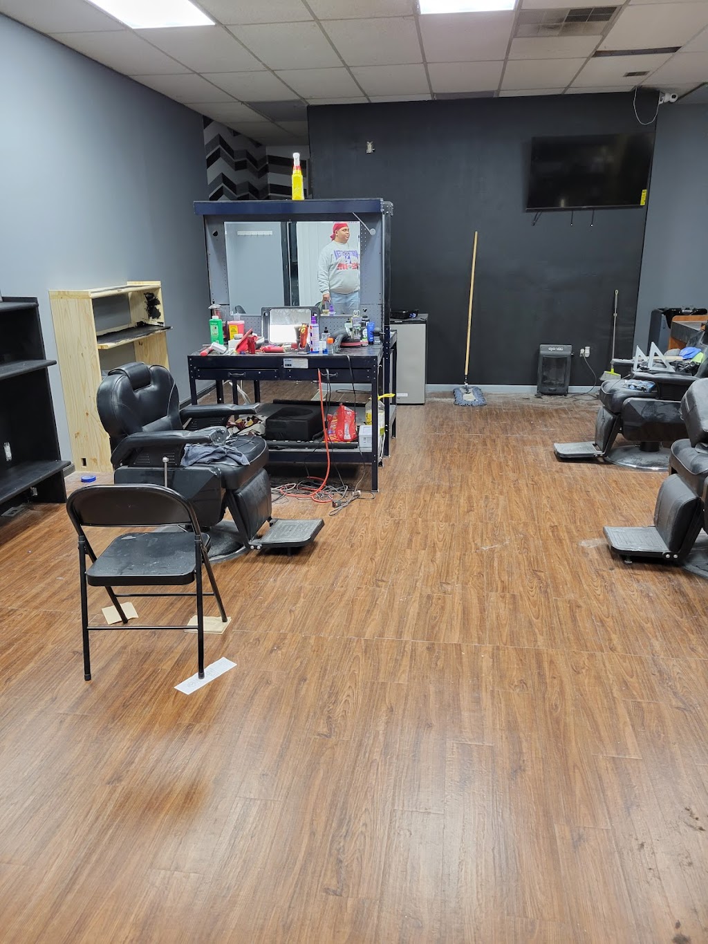 Kut N Up Barbershop | 4935 W Central Ave Ste 114, Wichita, KS 67212, USA | Phone: (316) 303-7598