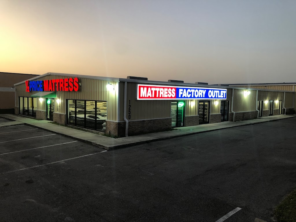 Half Price Mattress | 1250 10th St E UNIT A, Palmetto, FL 34221, USA | Phone: (941) 922-2292