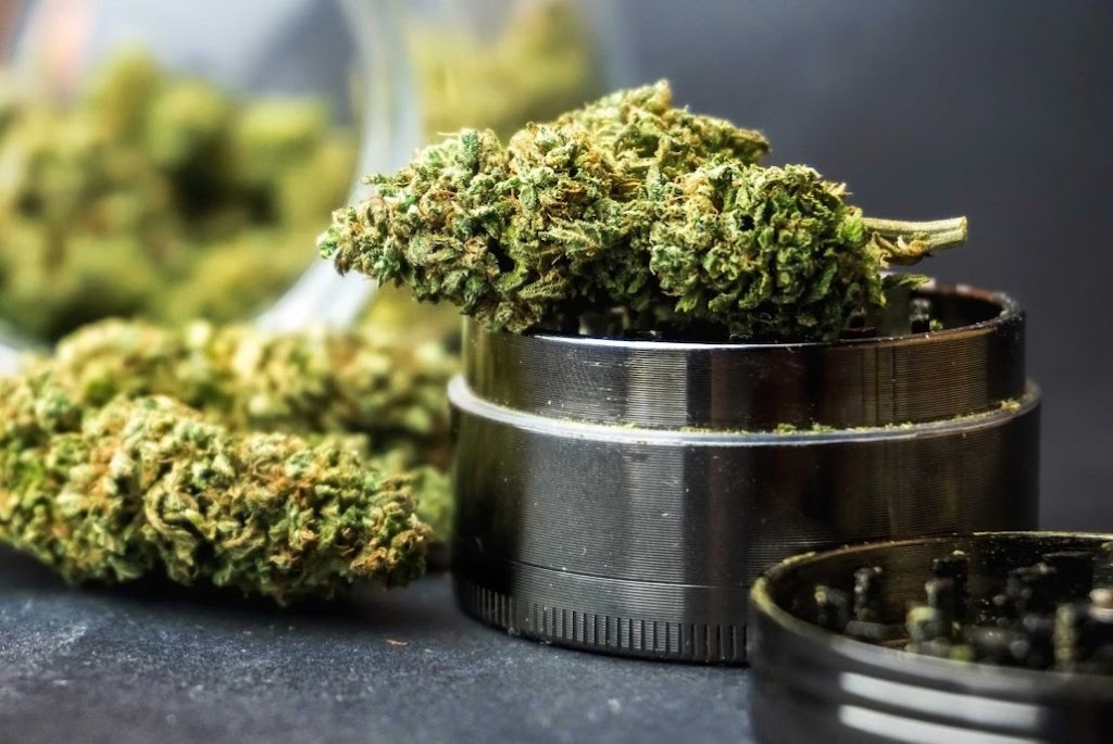 Medical Marijuana Doctor Bethesda, MD | Telemedicine | 7815 English Way, Bethesda, MD 20817, USA | Phone: (240) 232-6645