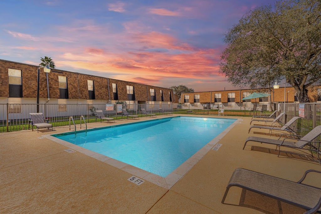 Kingsman Apartments | 2420 S 6th St # 103, Kingsville, TX 78363, USA | Phone: (361) 595-1191