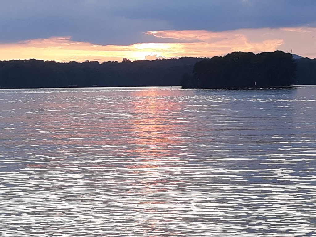 Young Deer Boat Ramp | 7300 Heard Rd, Cumming, GA 30041, USA | Phone: (770) 781-2215