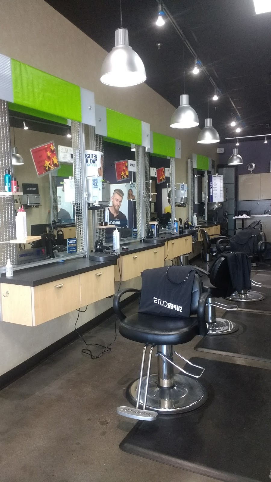 Supercuts (Razor Ranch) | 2710 W University Dr #1016, Denton, TX 76207, USA | Phone: (940) 387-0111