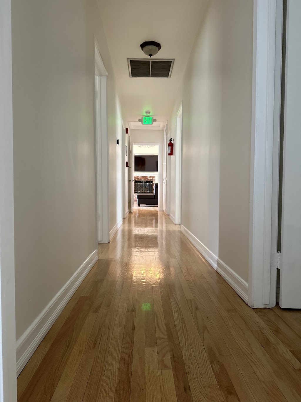 Sherwood Treatment Center | 8854 Zelzah Ave, Northridge, CA 91325, USA | Phone: (818) 626-9959