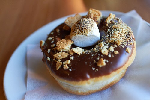 YoYo Donuts * Coffee * Ice Cream | 5757 Sanibel Dr, Minnetonka, MN 55343, USA | Phone: (952) 960-1800