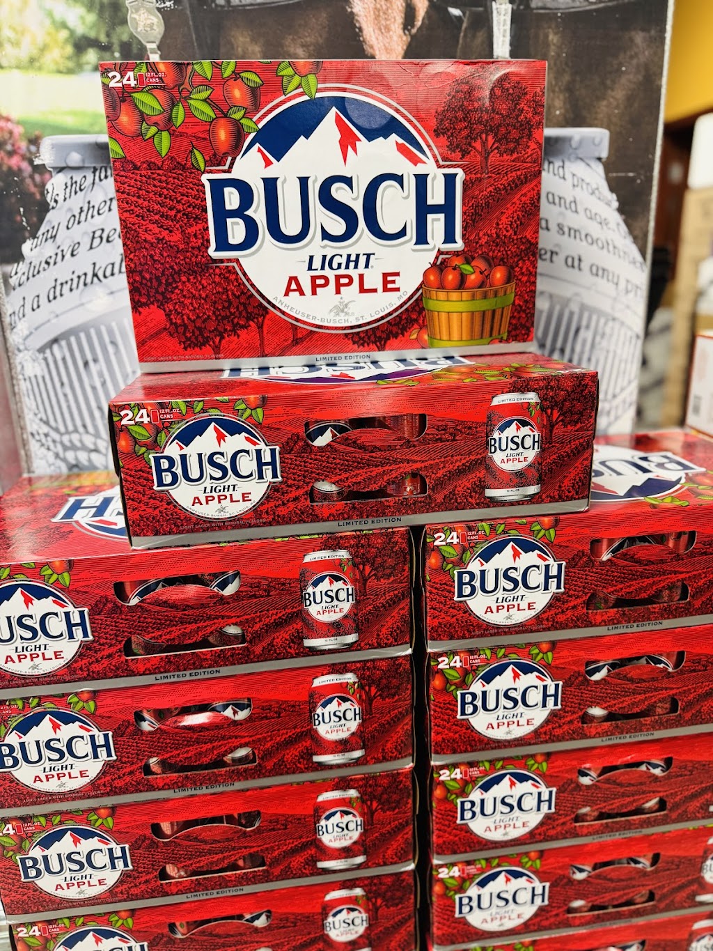 Liquor Barrel | 1875 Main St, Centerville, MN 55038, USA | Phone: (651) 846-9648