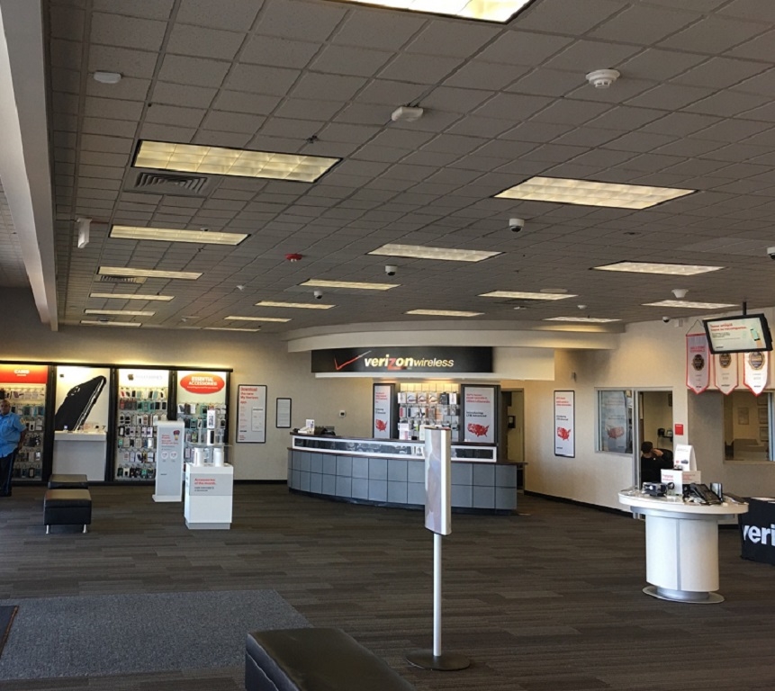 Verizon Authorized Retailer - Victra | 9453 Annapolis Rd, Lanham, MD 20706, USA | Phone: (301) 710-5966