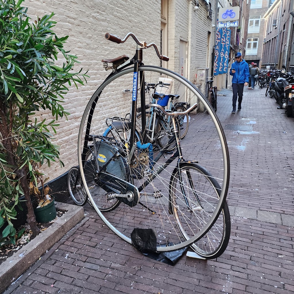 Rent a Bike | Damstraat 20-22, 1012 HK Amsterdam, Netherlands | Phone: 020 625 5029