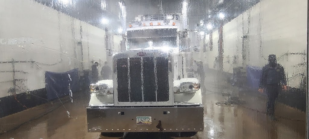 Blue Beacon Truck Wash of Denton, TX | 4800 Barthold Rd, Denton, TX 76207, USA | Phone: (940) 304-0194