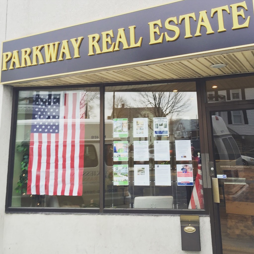 Parkway Real Estate | 2064 Centre St, West Roxbury, MA 02132, USA | Phone: (857) 400-9098