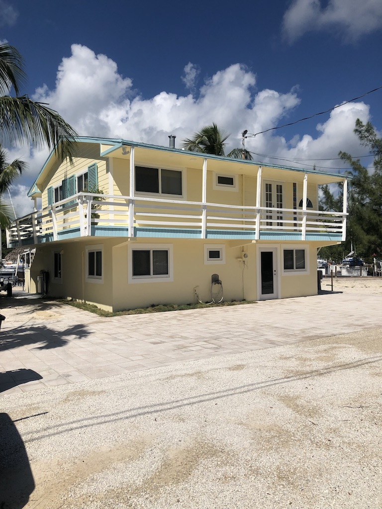 Sunkissed Vacation Rental | 19 Alcanta Ln, Key Largo, FL 33037, USA | Phone: (786) 263-9849