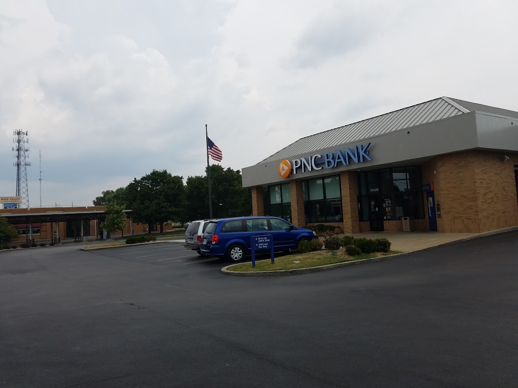 PNC Bank | 10439 Dixie Hwy, Louisville, KY 40272, USA | Phone: (502) 212-6220