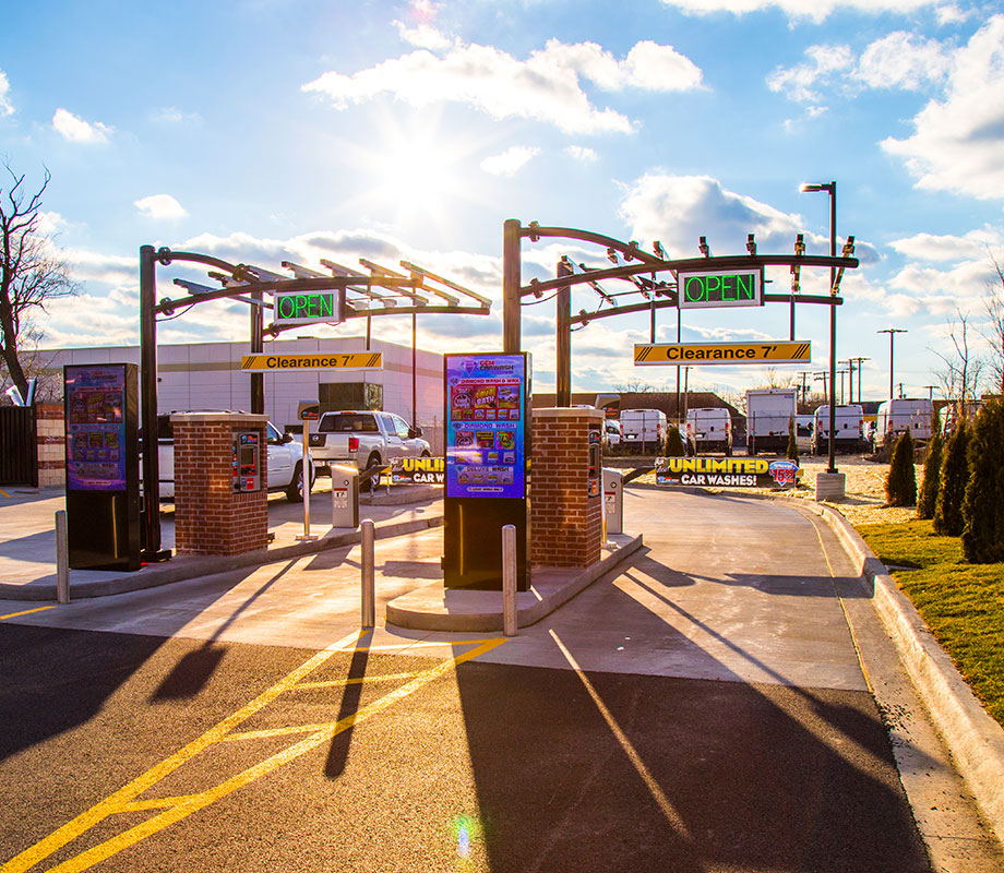 GEM Car Wash | 964 N York St, Elmhurst, IL 60126, USA | Phone: (630) 501-0343