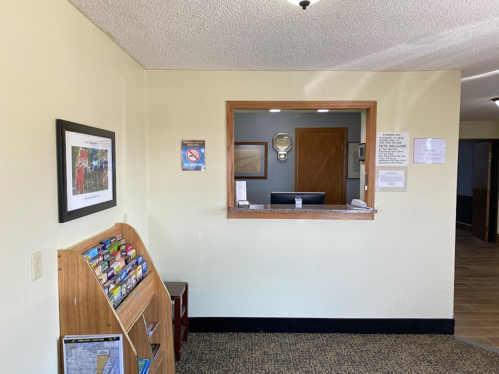 Campus Inn Motel | 750 W Pine St, Baraboo, WI 53913, USA | Phone: (608) 356-8366