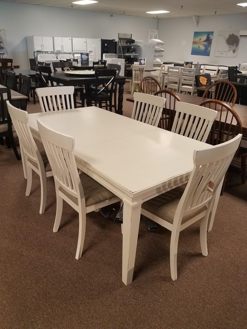 Newby Furniture | 515 Commerce Dr, Harrodsburg, KY 40330, USA | Phone: (859) 734-2719