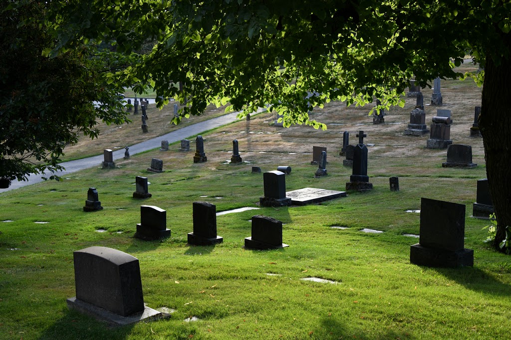 Mt. Calvary Catholic Cemetery | 333 SW Skyline Blvd, Portland, OR 97221, USA | Phone: (503) 292-6621