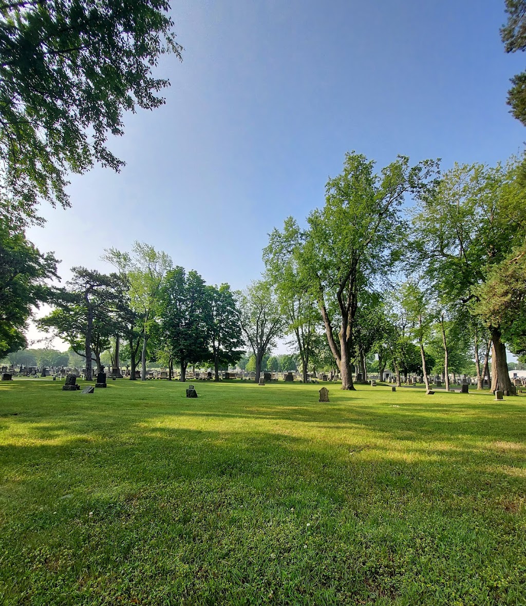 Holy Cross Cemetery | 861-929 Fr. Baker Blvd, Lackawanna, NY 14218, USA | Phone: (716) 823-1197