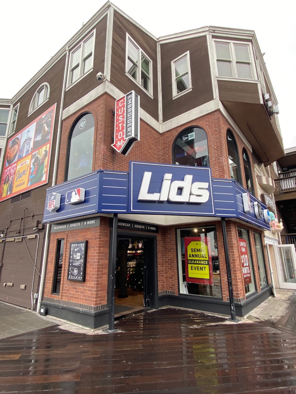 Lids | 2 Beach St SPQ215, San Francisco, CA 94133, USA | Phone: (415) 471-0907