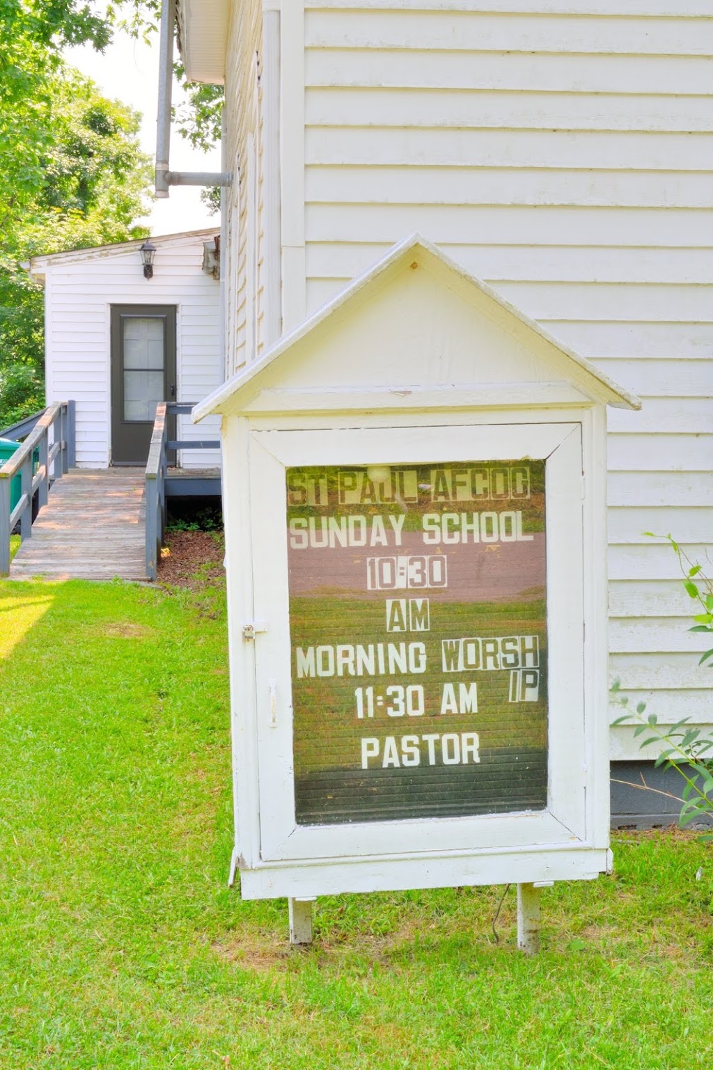 St Paul Holiness Church | 307 Maple St, Waverly, VA 23890, USA | Phone: (804) 834-2157