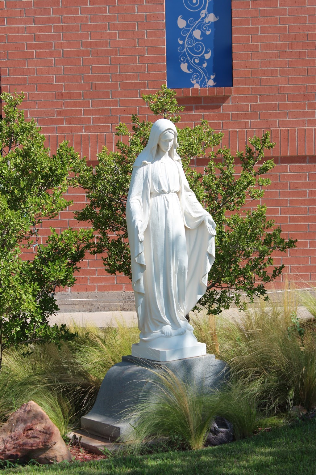 Our Lady of Grace Catholic Church | 3111 Erskine St, Lubbock, TX 79415, USA | Phone: (806) 763-4156