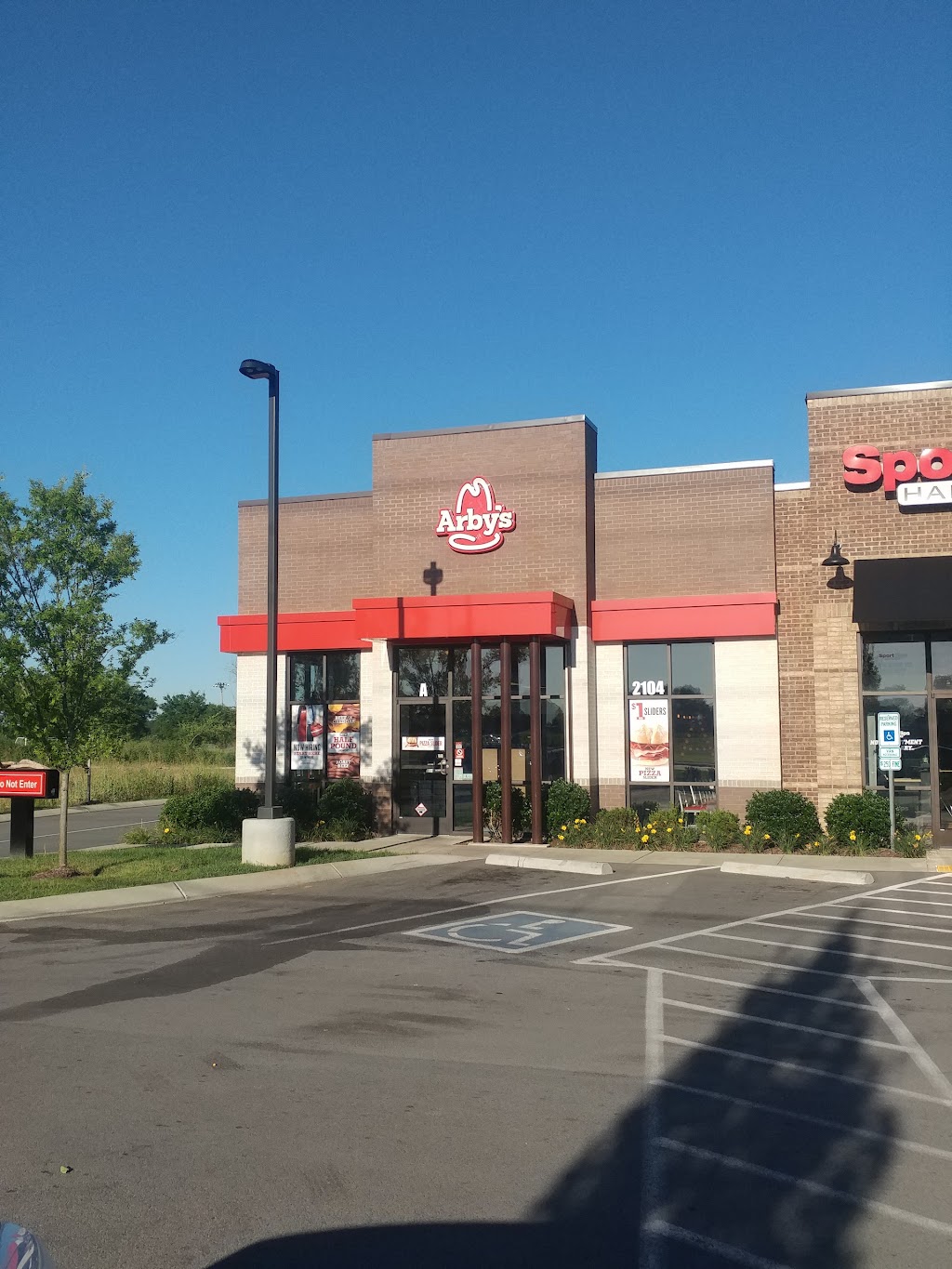 Arbys | 2104 Memorial Blvd A, Murfreesboro, TN 37129 | Phone: (615) 494-9984