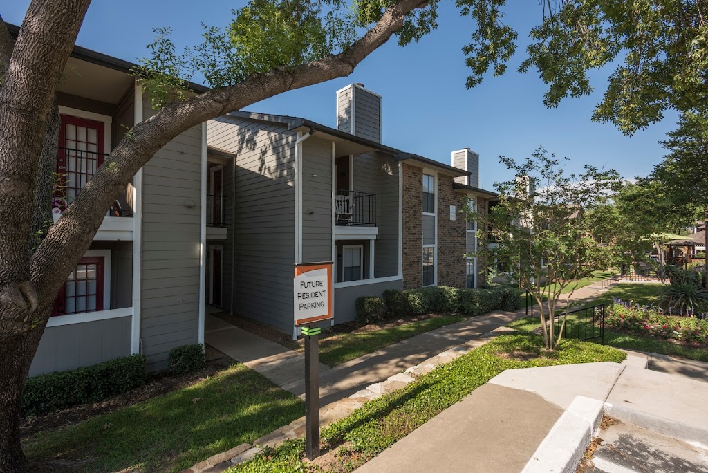 Fossil Hill Apartments | 5700 N Beach St, Haltom City, TX 76137, USA | Phone: (844) 216-6237