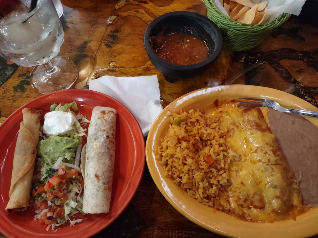 La Villa Mexican Restaurant | 7920 FM 1960, Humble, TX 77346, USA | Phone: (281) 441-7222