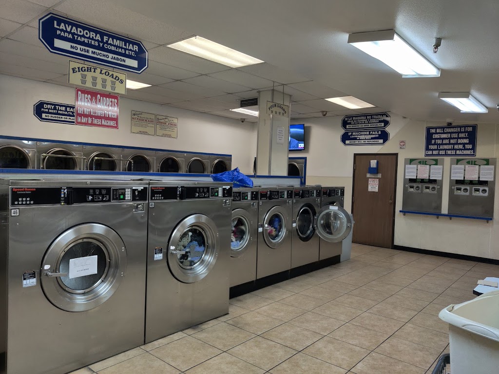 Launderland Coin Laundry | 1160 Sunflower Ave, Costa Mesa, CA 92626, USA | Phone: (714) 505-9135