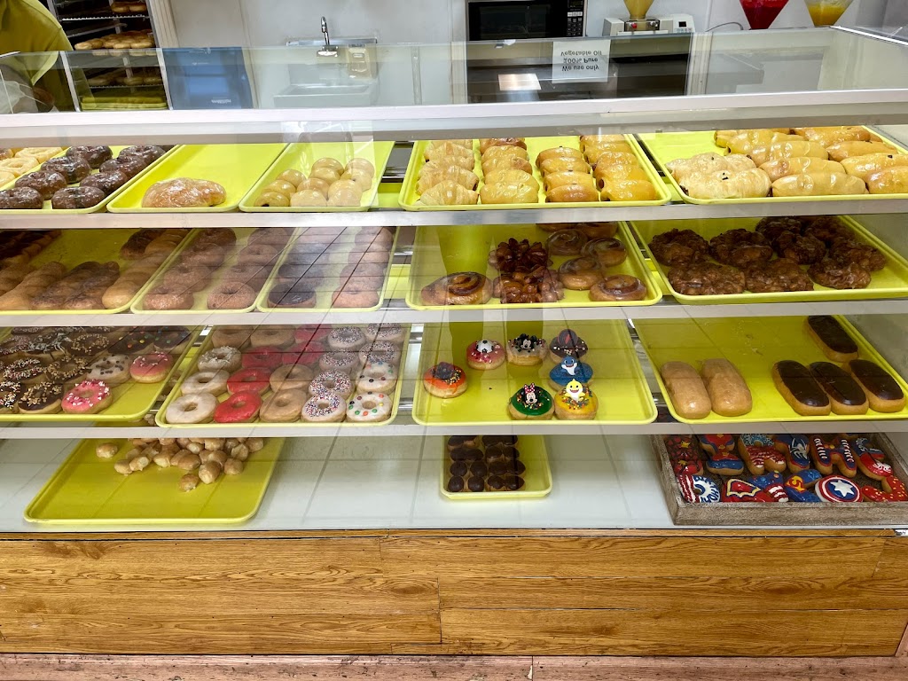 Donuts Plus | 1433 S Beltline Rd # 112, Mesquite, TX 75149, USA | Phone: (972) 288-2527