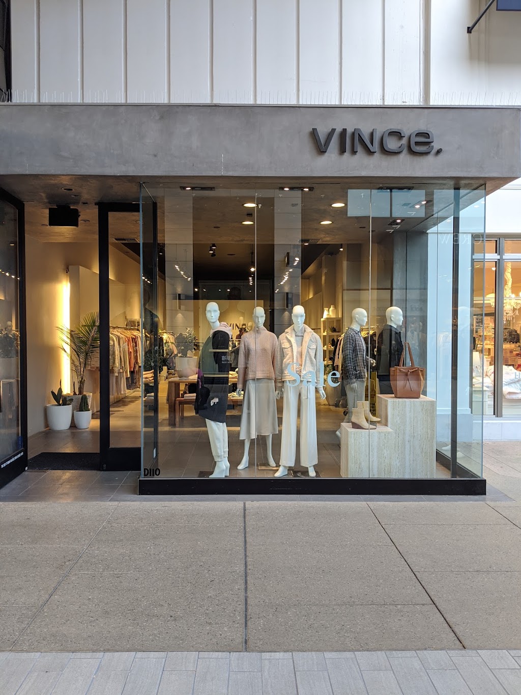 Vince | 110 Stanford Shopping Center, Palo Alto, CA 94304, USA | Phone: (650) 860-1107