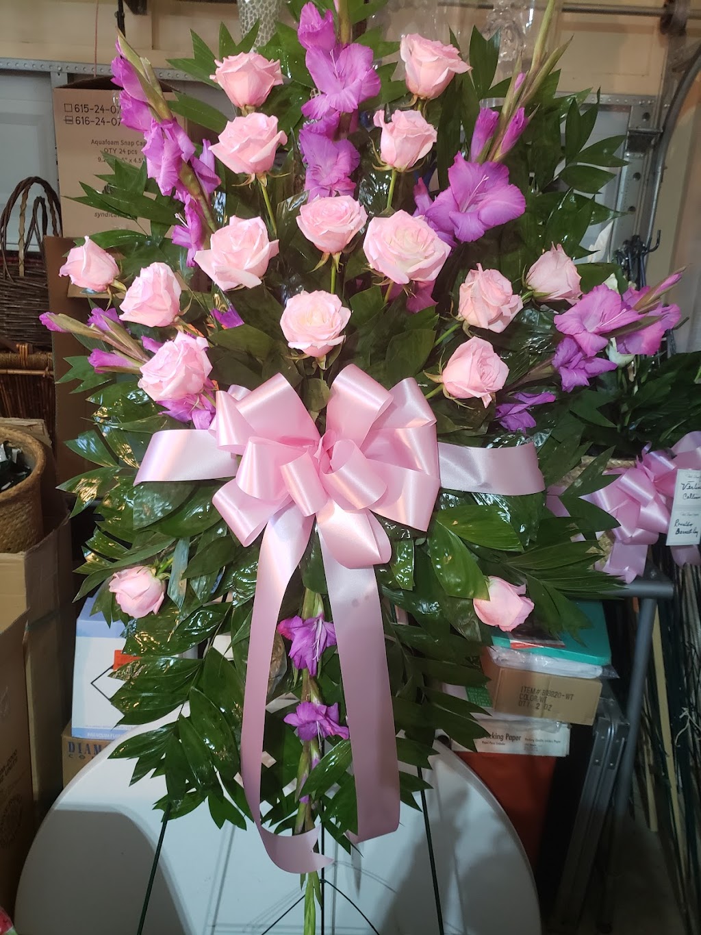 Creative Hands Florist | 4764 Dylan Valley Dr, Memphis, TN 38135, USA | Phone: (901) 372-2590