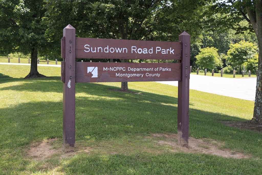 Sundown Road Park | 6200 Sundown Rd, Laytonsville, MD 20882, USA | Phone: (301) 495-2595