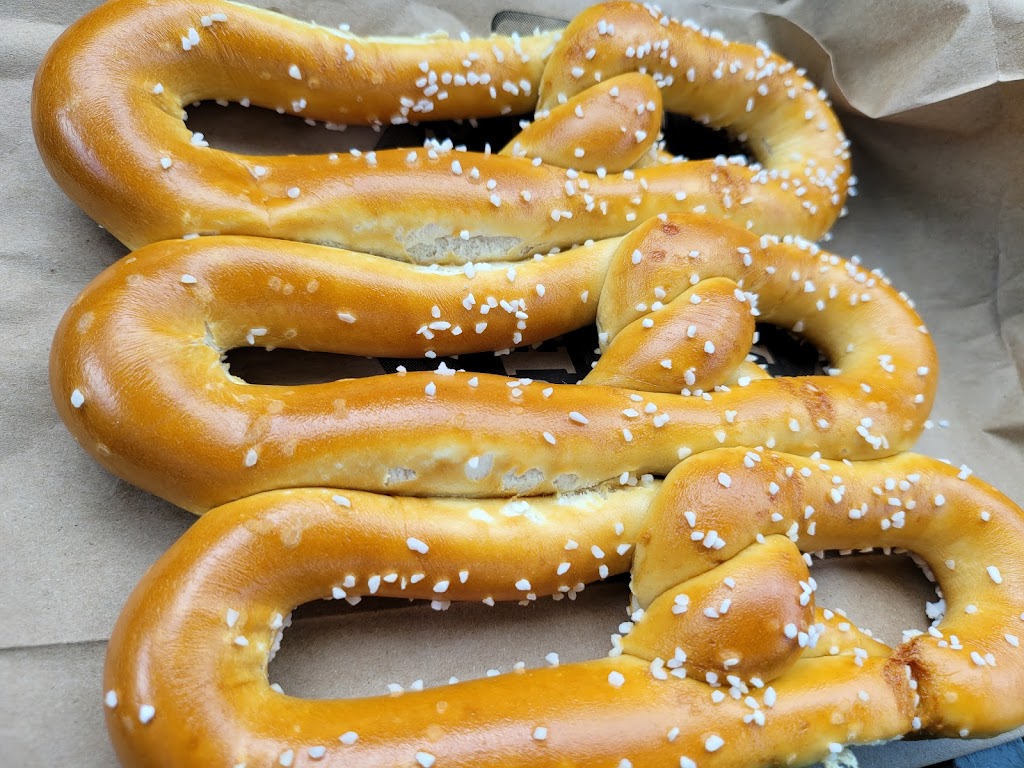 Philly Pretzel Factory | 1063 S Main St, Centerville, OH 45458, USA | Phone: (937) 952-6468