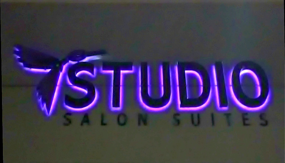 Studio Salon Suites | 2795 Cabot Dr #105, Corona, CA 92883, USA | Phone: (951) 316-1148