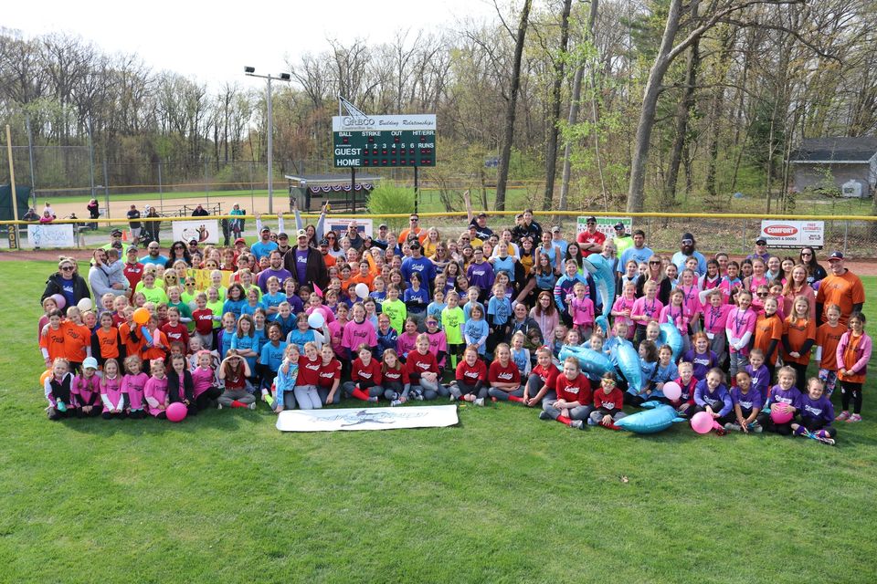 East Greenbush Girls Softball League | Gilligan Rd, East Greenbush, NY 12061, USA | Phone: (518) 858-2106