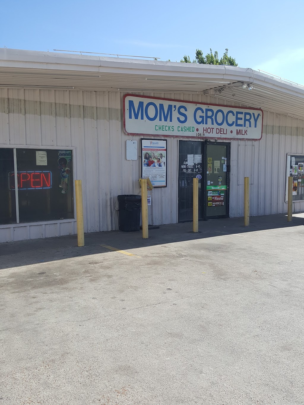 Moms Grocery | 10819 Elam Rd, Dallas, TX 75217, USA | Phone: (972) 286-3885