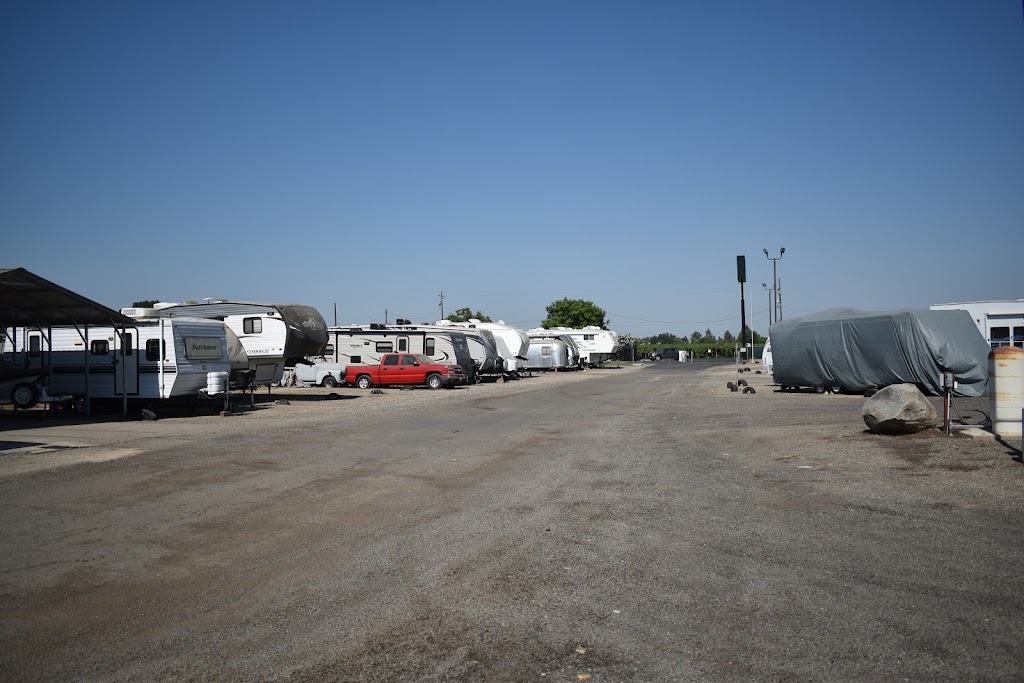 Kingsburg RV Storage | 39324 Rd 12, Kingsburg, CA 93631 | Phone: (559) 897-8878