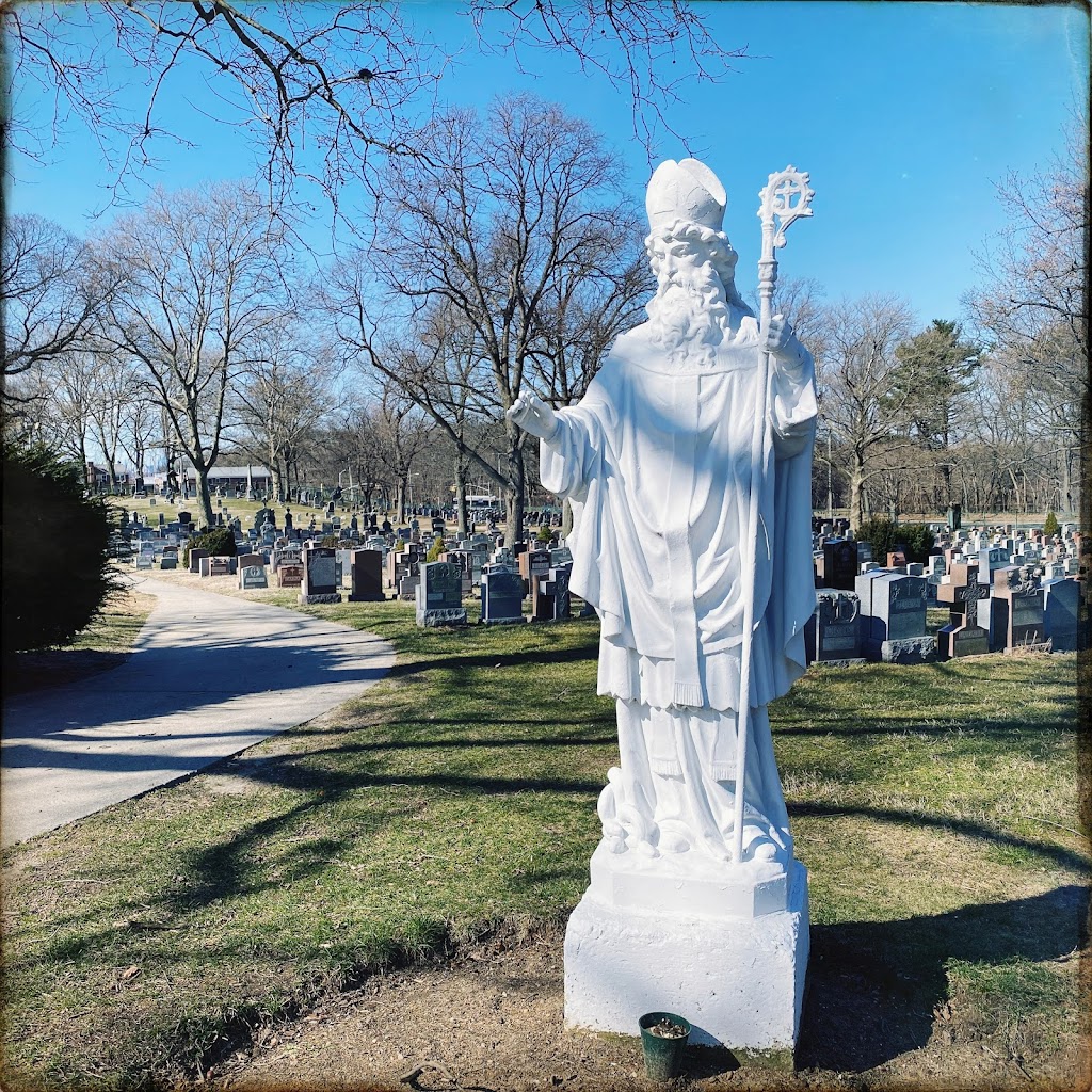 Mount St. Mary Cemetery | 172-00 Booth Memorial Ave, Flushing, NY 11365, USA | Phone: (718) 353-1560