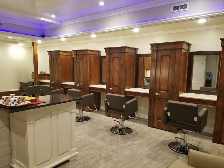 Salon Suite 1916 | 1916 NW Copper Oaks Cir, Blue Springs, MO 64015, USA | Phone: (816) 399-8120