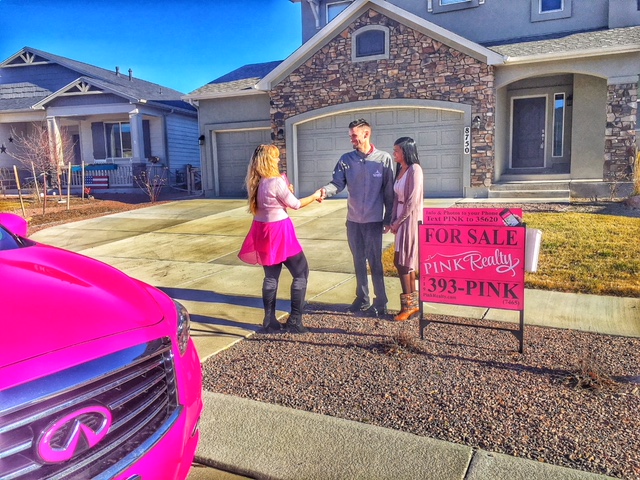 Pink Realty | 4783 Farmingdale Dr, Colorado Springs, CO 80918, USA | Phone: (719) 888-7465