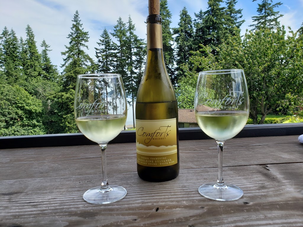 Comforts of Whidbey Winery and B&B | 5219 View Rd, Langley, WA 98260, USA | Phone: (360) 969-2961