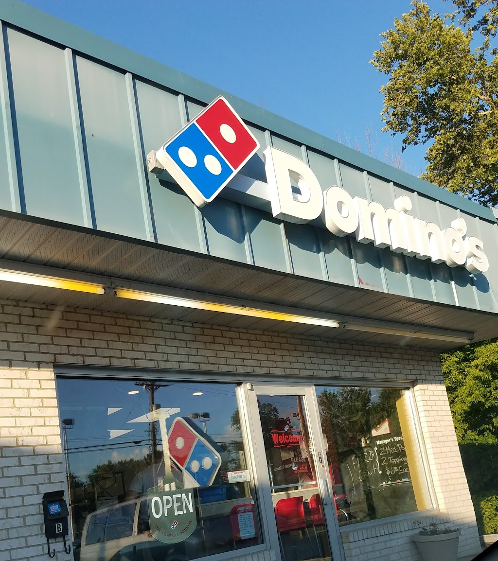 Dominos Pizza | 209 S Broadway St, Blanchester, OH 45107, USA | Phone: (937) 783-4995